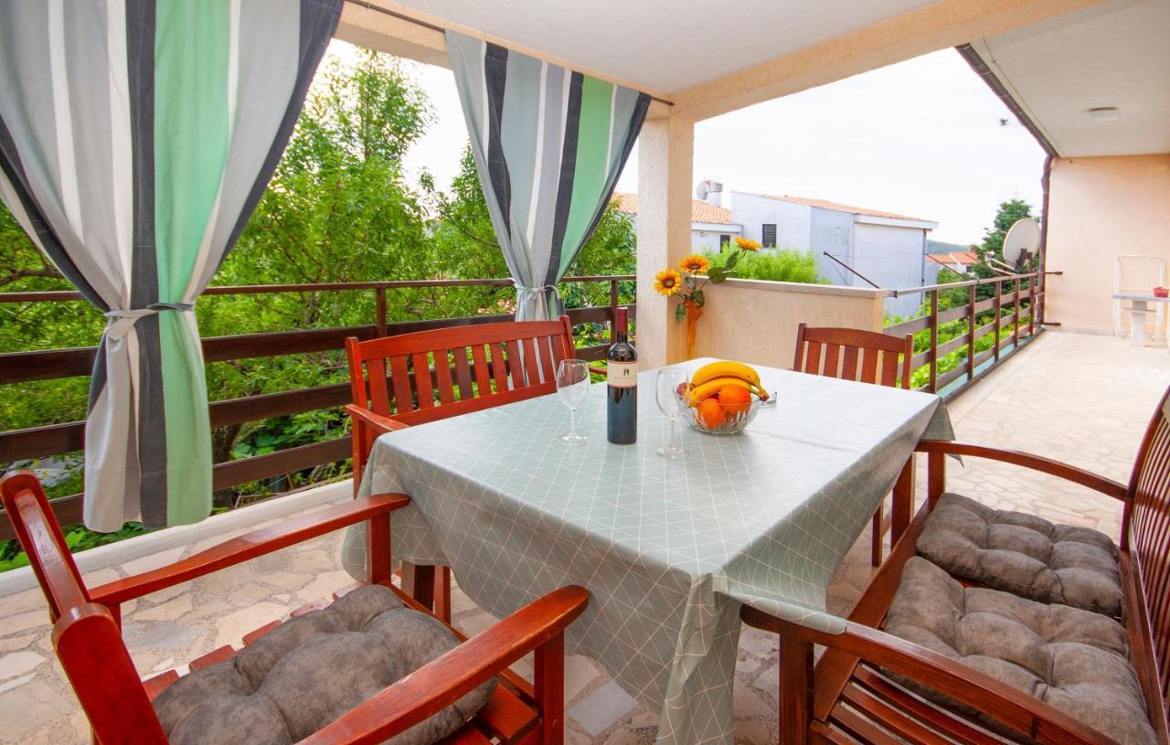 Guest House Ljubica Медулин Экстерьер фото