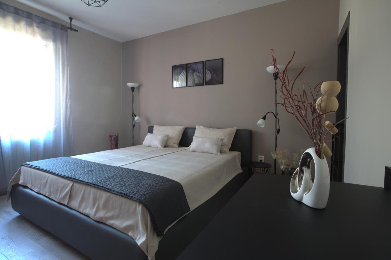 Guest House Ljubica Медулин Экстерьер фото