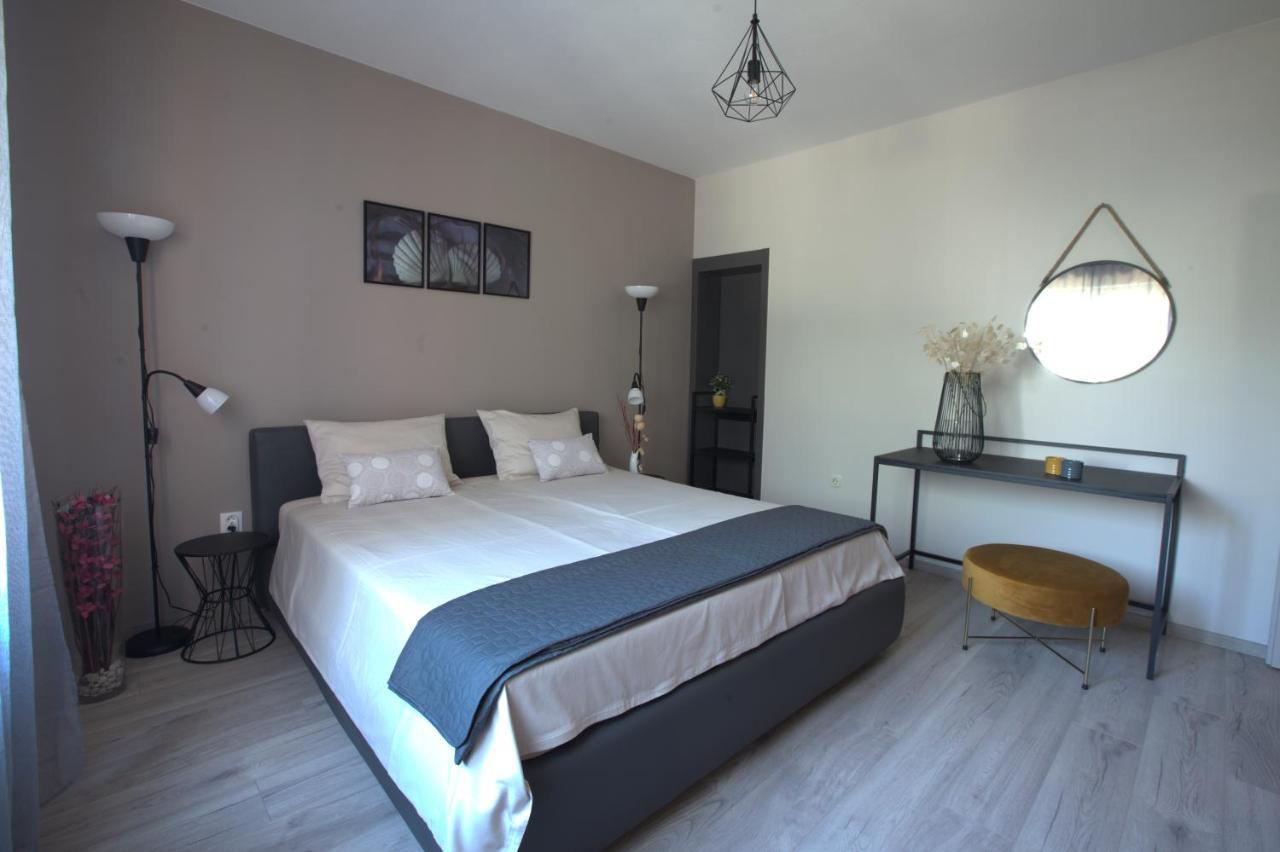 Guest House Ljubica Медулин Экстерьер фото