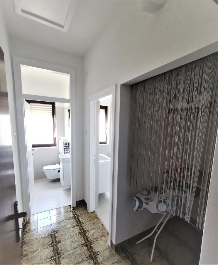 Guest House Ljubica Медулин Экстерьер фото