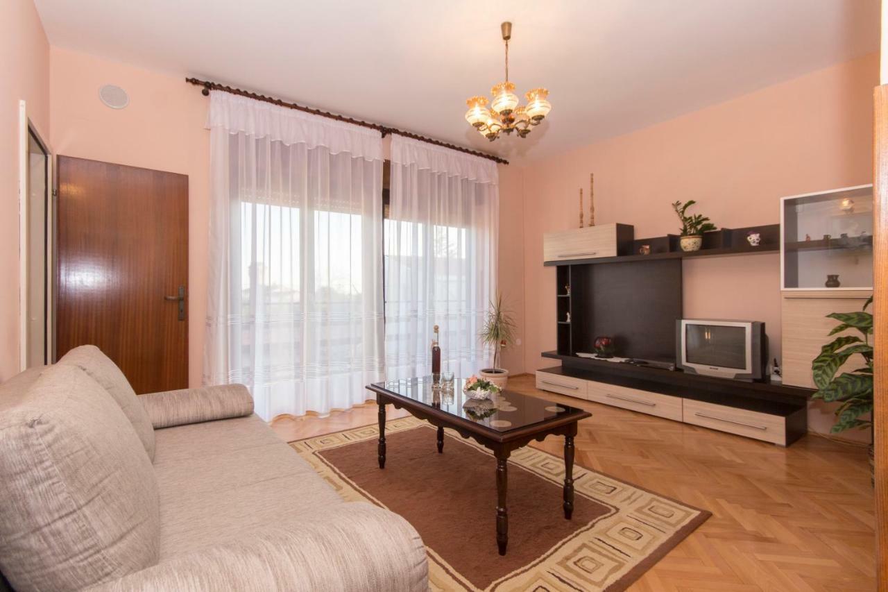 Guest House Ljubica Медулин Экстерьер фото